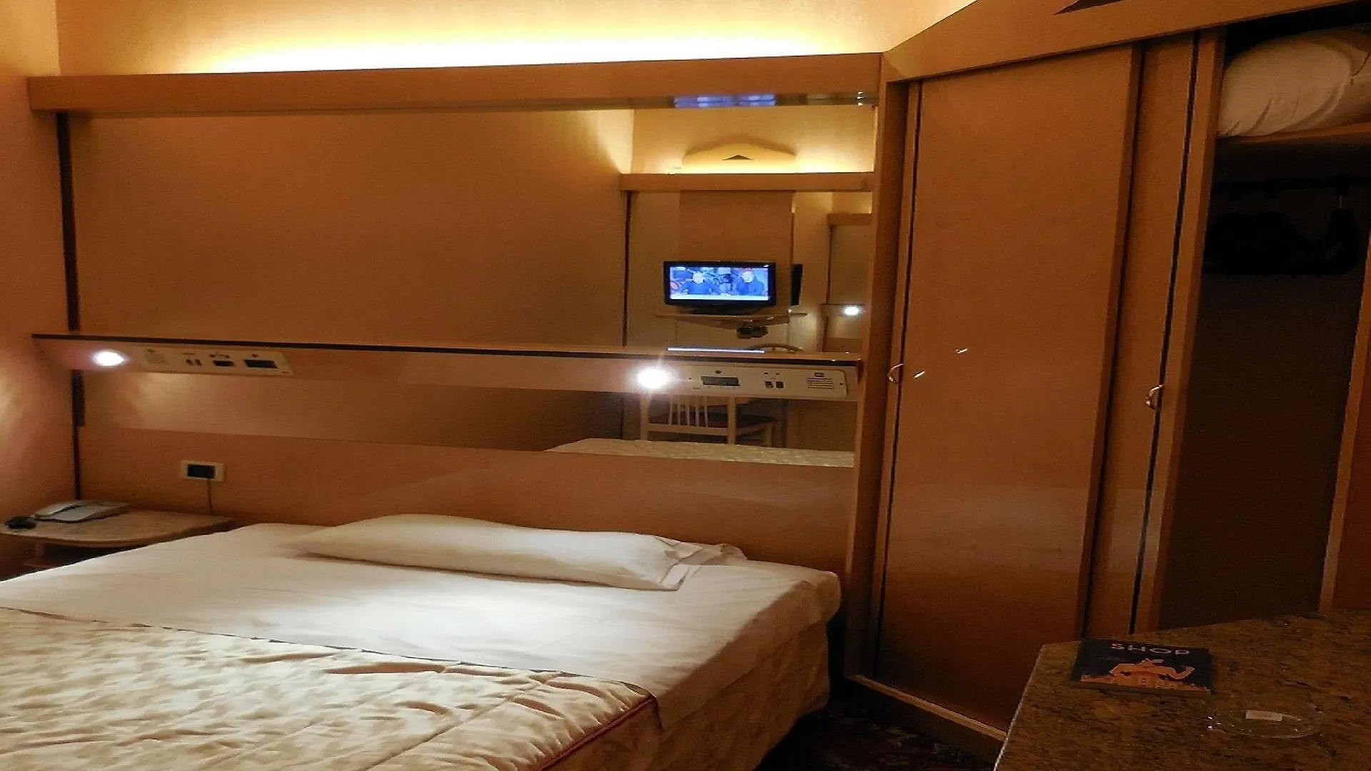 Hotel Roma Cesano Boscone 4*,