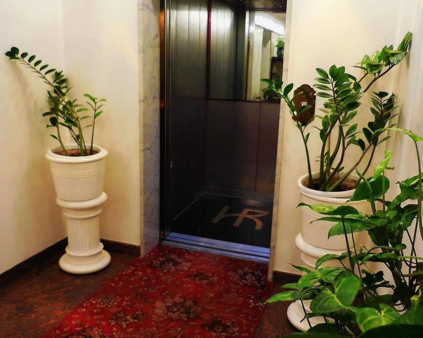 Hotel Roma Cesano Boscone 4*,